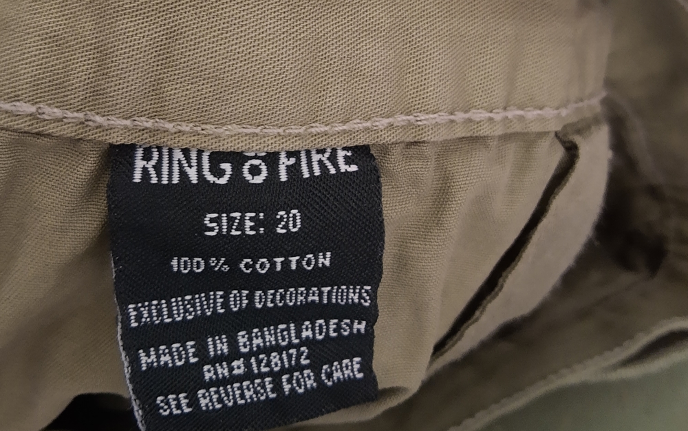 Ring of Fire Youth green cargo shorts, Size 20 - Picture 3 of 6